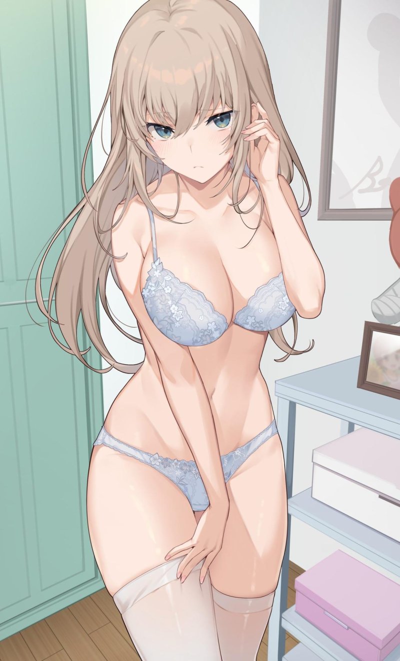Itsumi Erica Panza