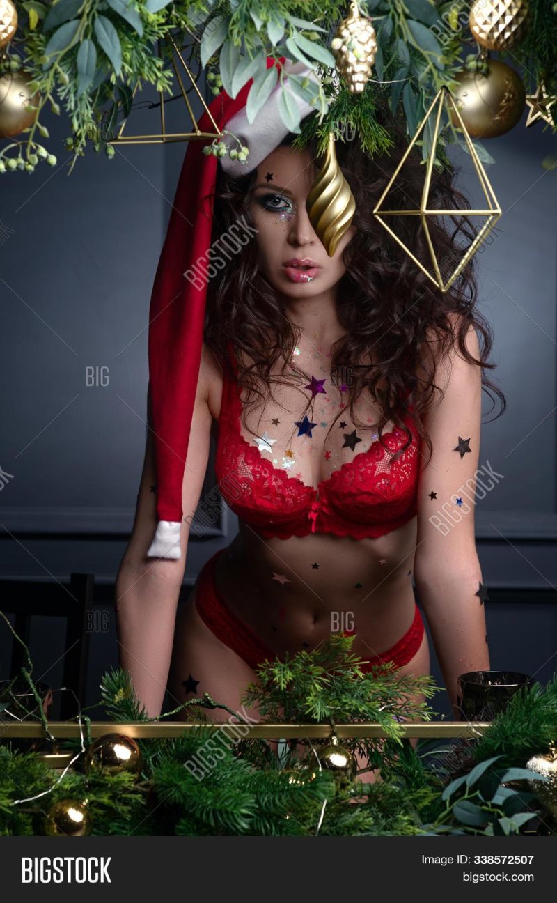Snow Maiden Sexy