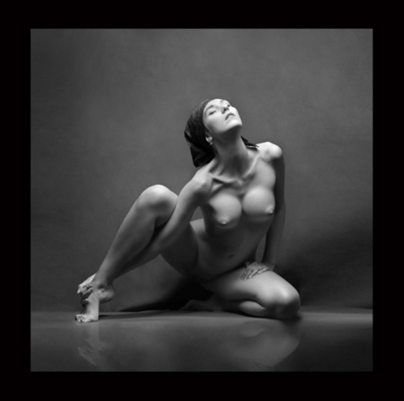 Photo shoots nude