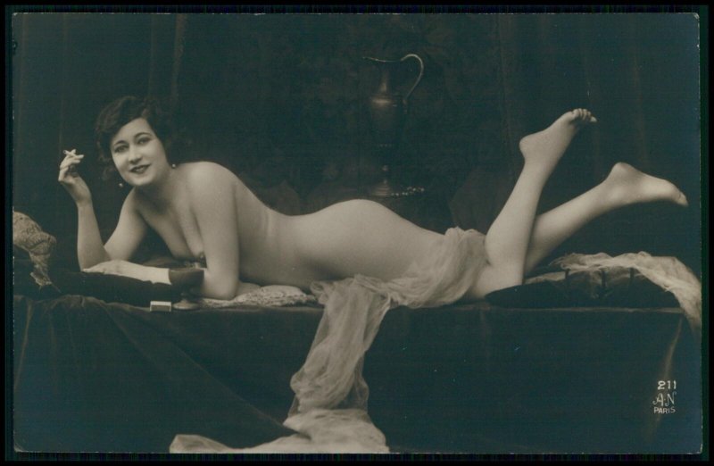 Ziegfeld follies actress Naked