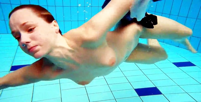 Naked schoolgirls in the pool