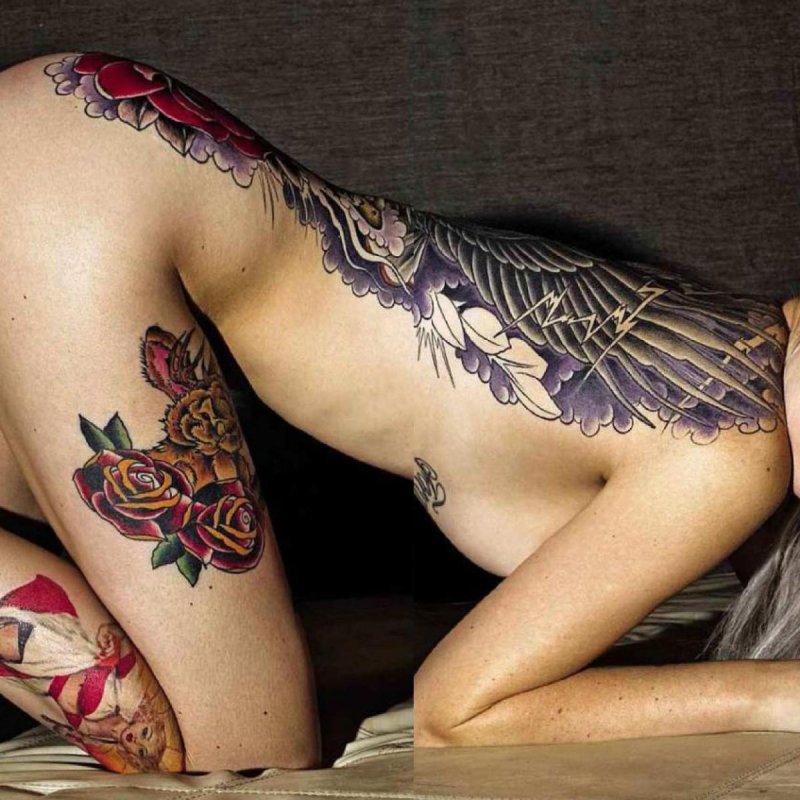 Naked girls with tattoos
