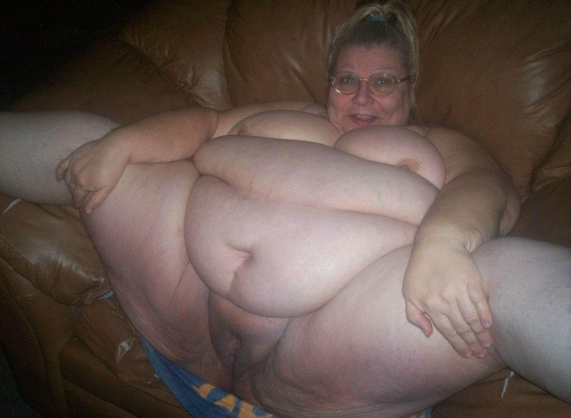 Fat naked old women