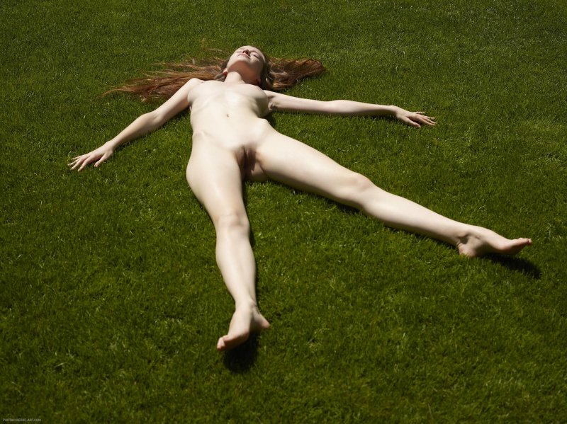 Very thin naked women