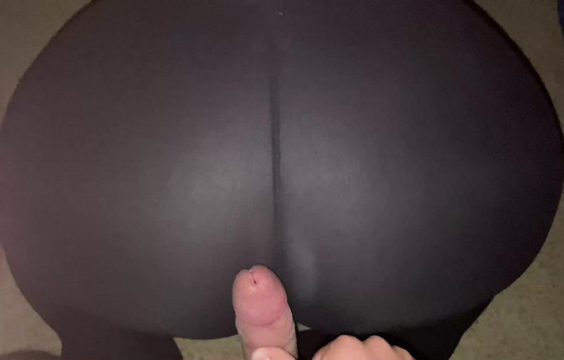 Big ass in leggings